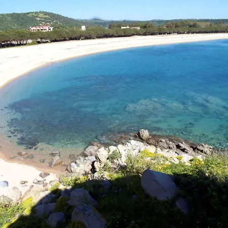 Baja Azzurra 3* バリ・サルド